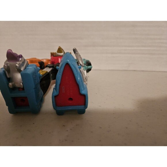 2001 Power Rangers Wild Force Isis Megazord Robot 6" Action Figure Missing Wings - Picture 5 of 5